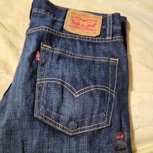 Men's Levi-Strauss straight leg blue jeans 32x34